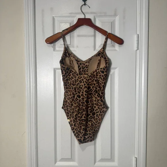 Summersalt Women's Size 4 Leopard Print One Piece Swimsuit Adjustable Straps - Picture 7 of 8